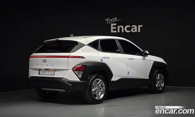Hyundai Kona 2025 1.6 автомат (гидро), миниатюра 2