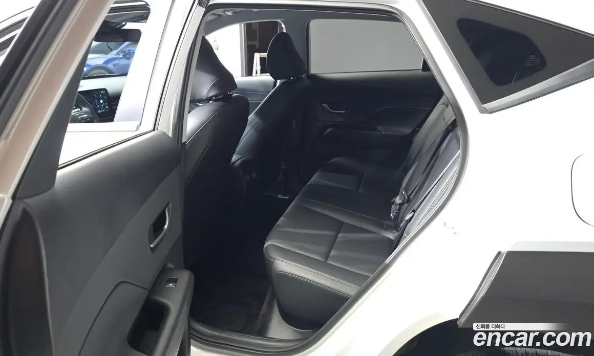 Hyundai Kona 2025 1.6 автомат (гидро), фото 11
