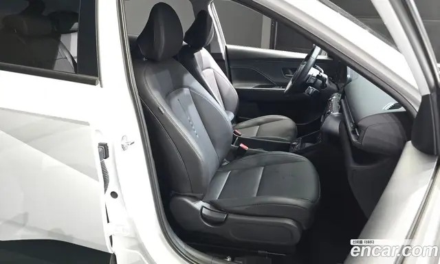 Hyundai Kona 2025 1.6 автомат (гидро), миниатюра 12