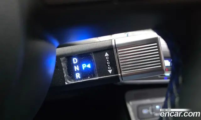 Hyundai Kona 2025 1.6 автомат (гидро), миниатюра 9