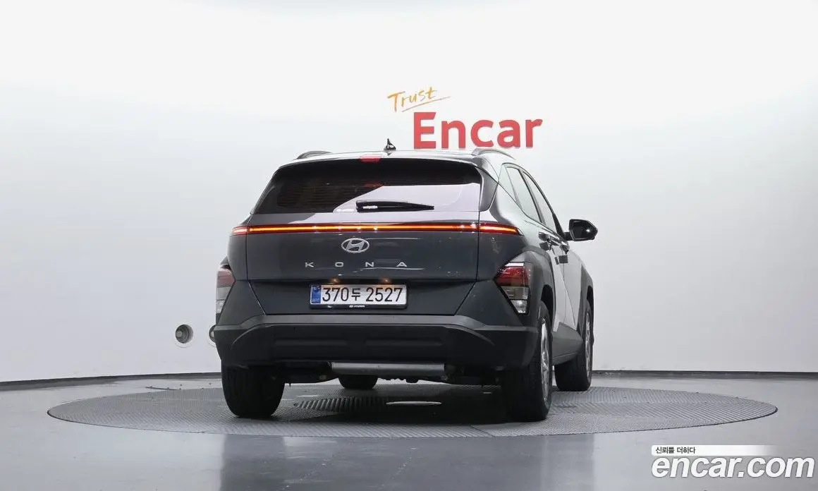Hyundai Kona 2026 1.6 автомат (гидро), фото 4