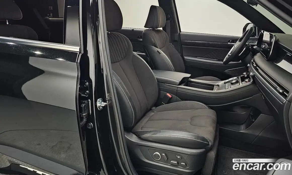 Hyundai Palisade 2024 3.8 автомат (гидро), фото 15