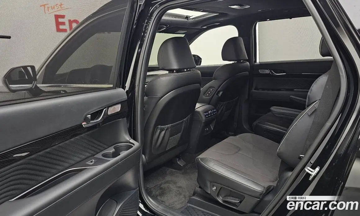 Hyundai Palisade 2024 3.8 автомат (гидро), фото 17