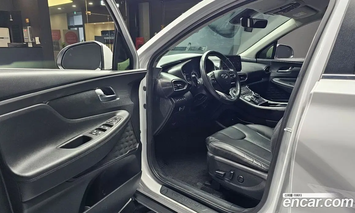 Hyundai Santa Fe 2022 2.2 автомат (гидро), фото 13