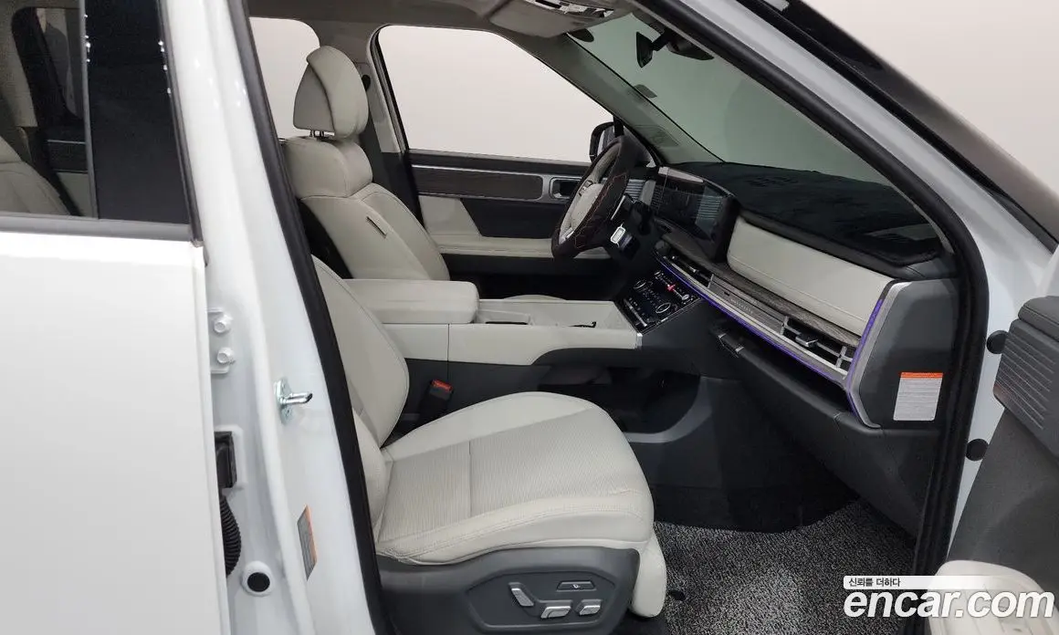 Hyundai Santa Fe 2025 1.6 автомат (гидро), фото 16