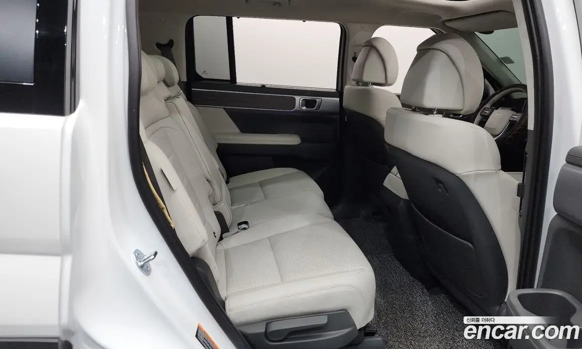 Hyundai Santa Fe 2025 1.6 автомат (гидро), фото 17