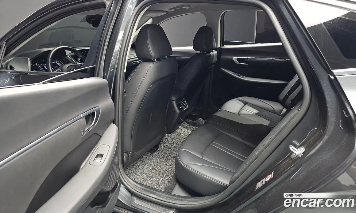 Hyundai Sonata 2021 2.0 автомат (гидро), фото 18