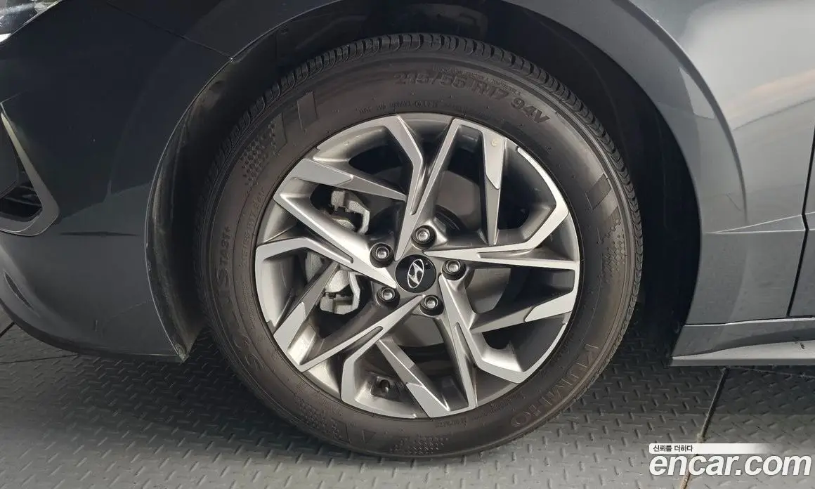 Hyundai Sonata 2021 2.0 автомат (гидро), фото 5
