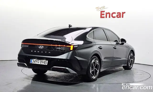 Hyundai Sonata 2023 1.6 автомат (гидро), миниатюра 2
