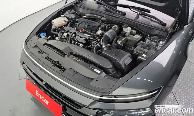 Hyundai Sonata 2023 1.6 автомат (гидро), миниатюра 6