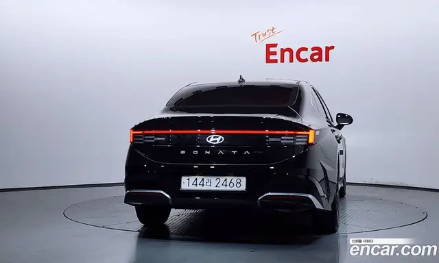 Hyundai Sonata 2023 2.0 автомат (гидро), миниатюра 4