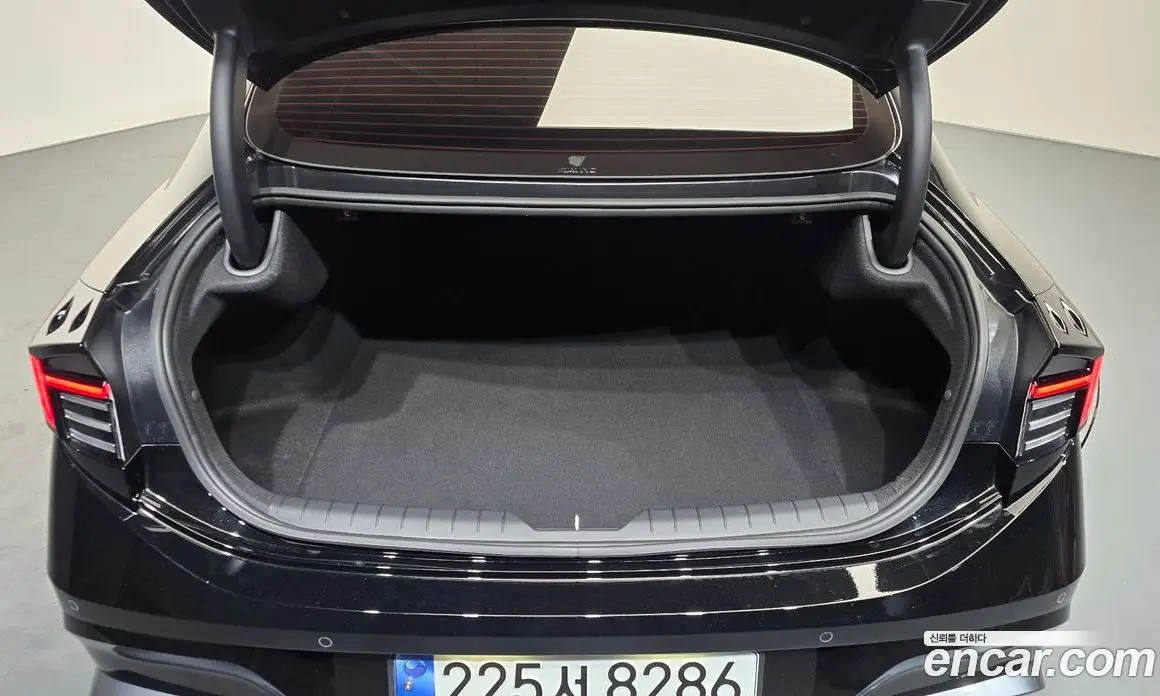 Hyundai Sonata 2024 1.6 автомат (гидро), фото 17