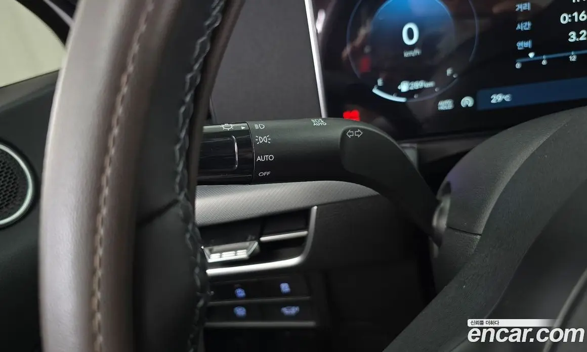 Hyundai Sonata 2024 1.6 автомат (гидро), фото 27