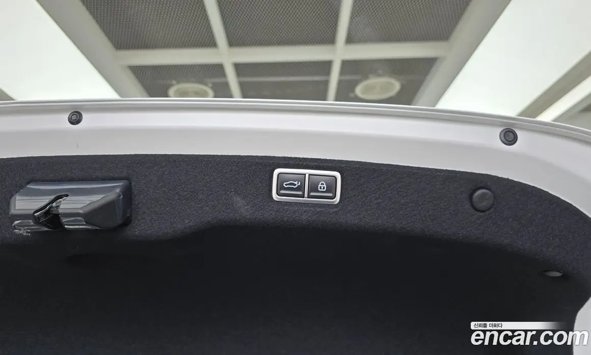 Hyundai Sonata 2024 1.6 автомат (гидро), фото 28