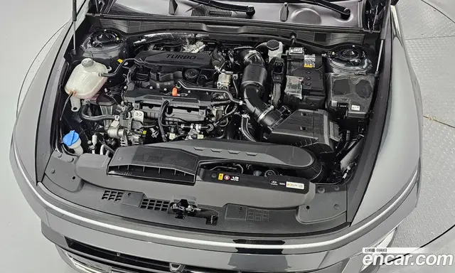 Hyundai Sonata 2025 1.6 автомат (гидро), миниатюра 6