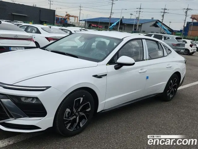 Hyundai Sonata 2026 2.0 автомат (гидро), миниатюра 3