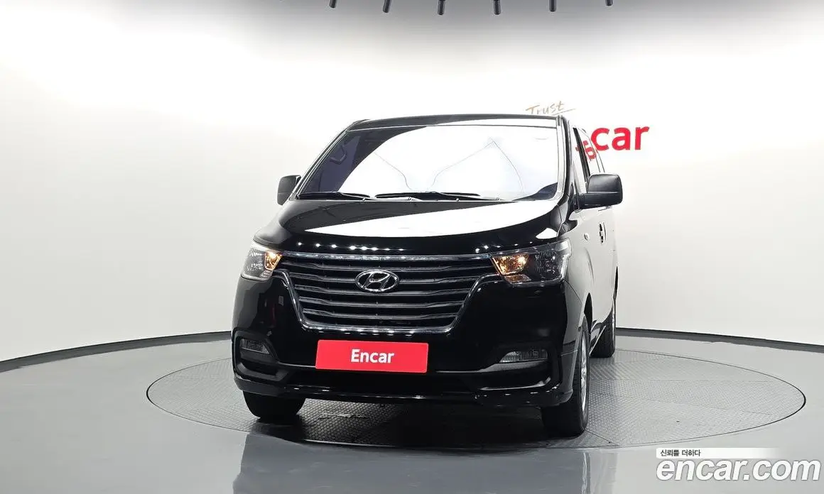 Hyundai Starex 2019 2.5 автомат (гидро), фото 3