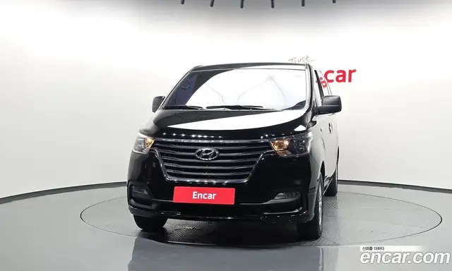 Hyundai Starex 2019 2.5 автомат (гидро), миниатюра 3