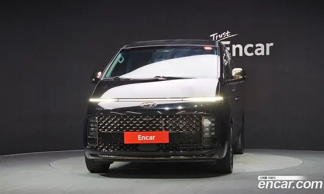 Hyundai Staria 2021 2.2 автомат (гидро), миниатюра 3