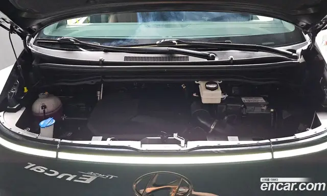 Hyundai Staria 2021 2.2 автомат (гидро), миниатюра 6