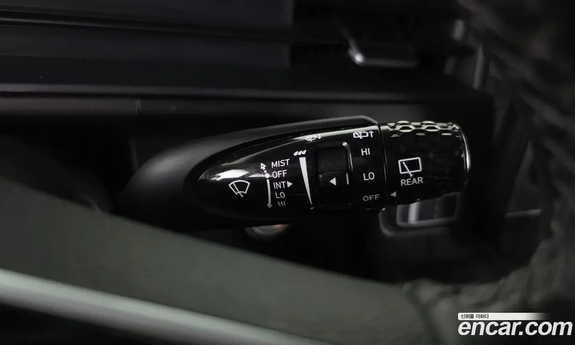 Hyundai Staria 2023 3.5 автомат (гидро), фото 29