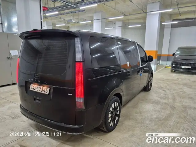 Hyundai Staria 2025 2.2 автомат (гидро), миниатюра 2
