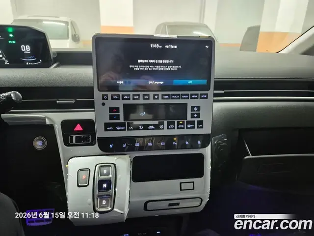Hyundai Staria 2025 2.2 автомат (гидро), миниатюра 8