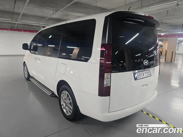 Hyundai Staria 2025 3.5 автомат (гидро), миниатюра 5