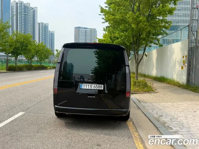 Hyundai Staria 2025 2.2 автомат (гидро), миниатюра 2