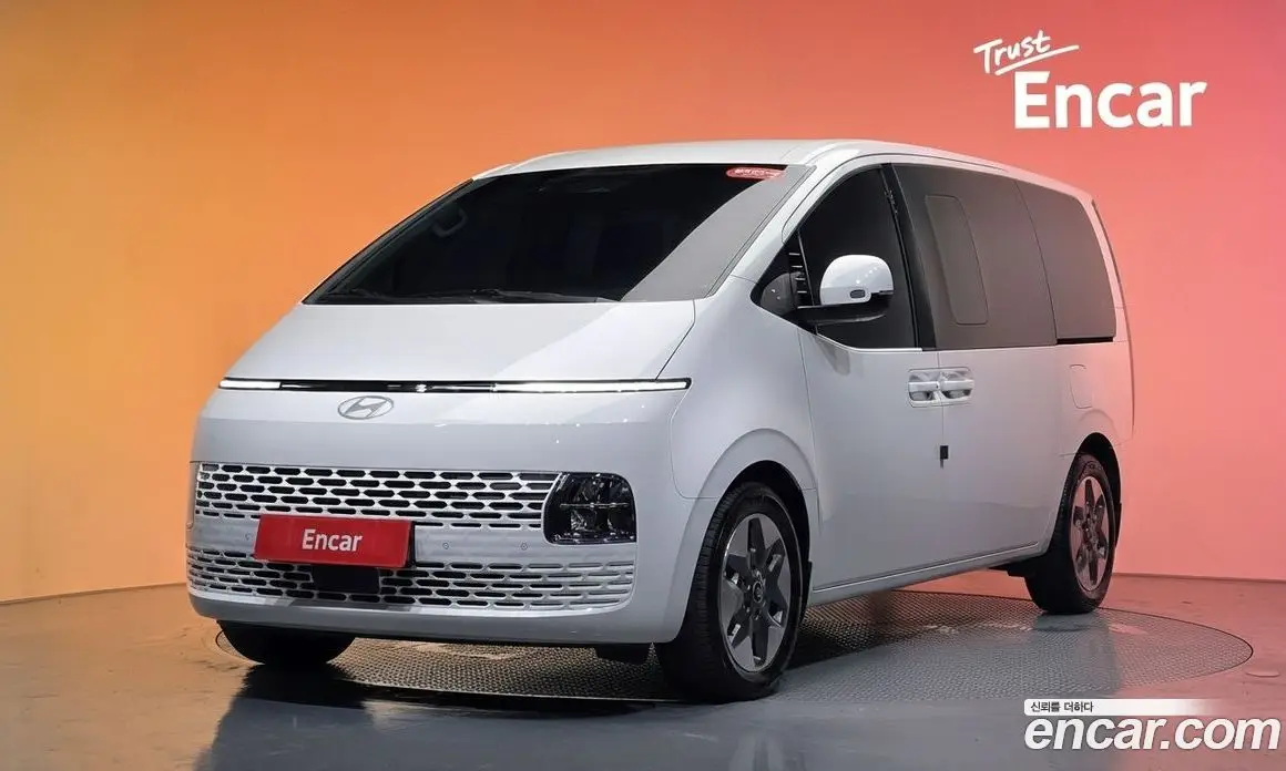 Hyundai Staria 2025 2.2 автомат (гидро), фото 30
