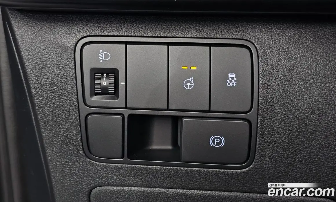 Hyundai Staria 2026 0.1 автомат (гидро), фото 13