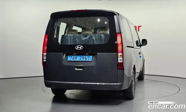 Hyundai Staria 2026 0.1 автомат (гидро), миниатюра 4