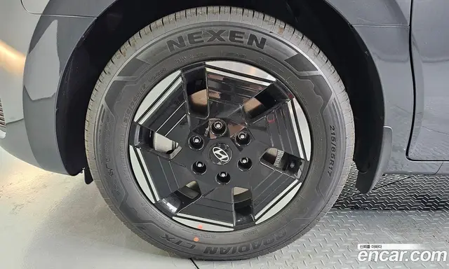 Hyundai Staria 2026 0.1 автомат (гидро), миниатюра 5