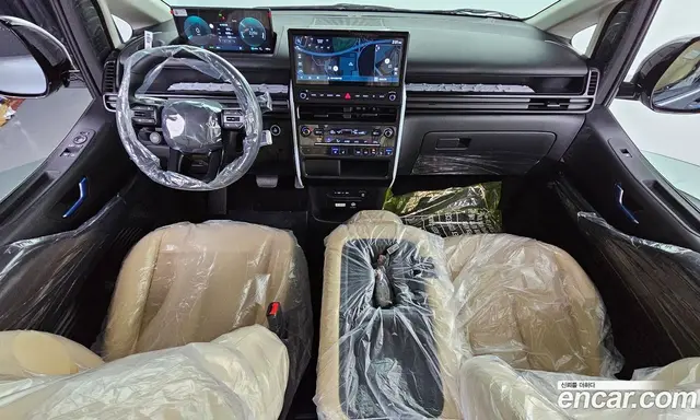 Hyundai Staria 2026 0.1 автомат (гидро), миниатюра 7