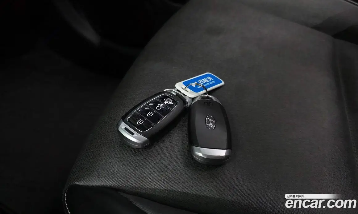 Hyundai Venue 2019 1.6 автомат (гидро), фото 24