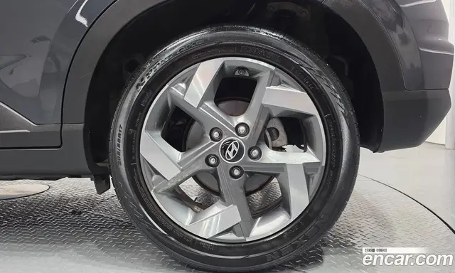 Hyundai Venue 2019 1.6 автомат (гидро), миниатюра 6