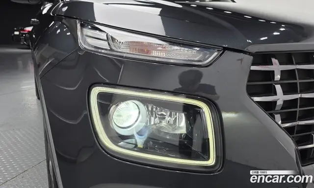 Hyundai Venue 2019 1.6 автомат (гидро), миниатюра 7