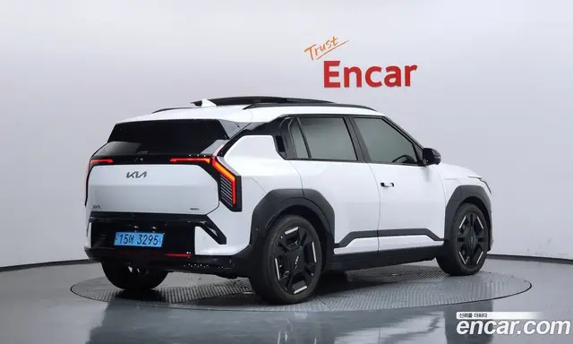 Kia EV3 2024 0.2 автомат (гидро), миниатюра 2