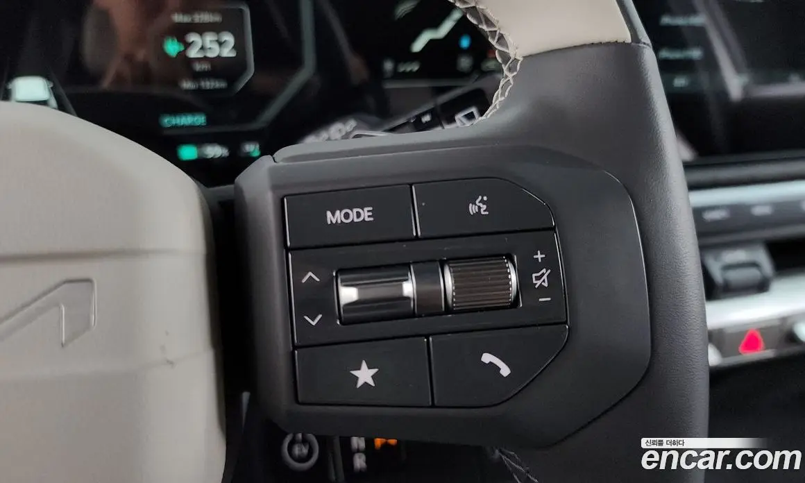 Kia EV3 2024 0.2 автомат (гидро), фото 17
