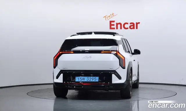 Kia EV3 2024 0.2 автомат (гидро), миниатюра 4