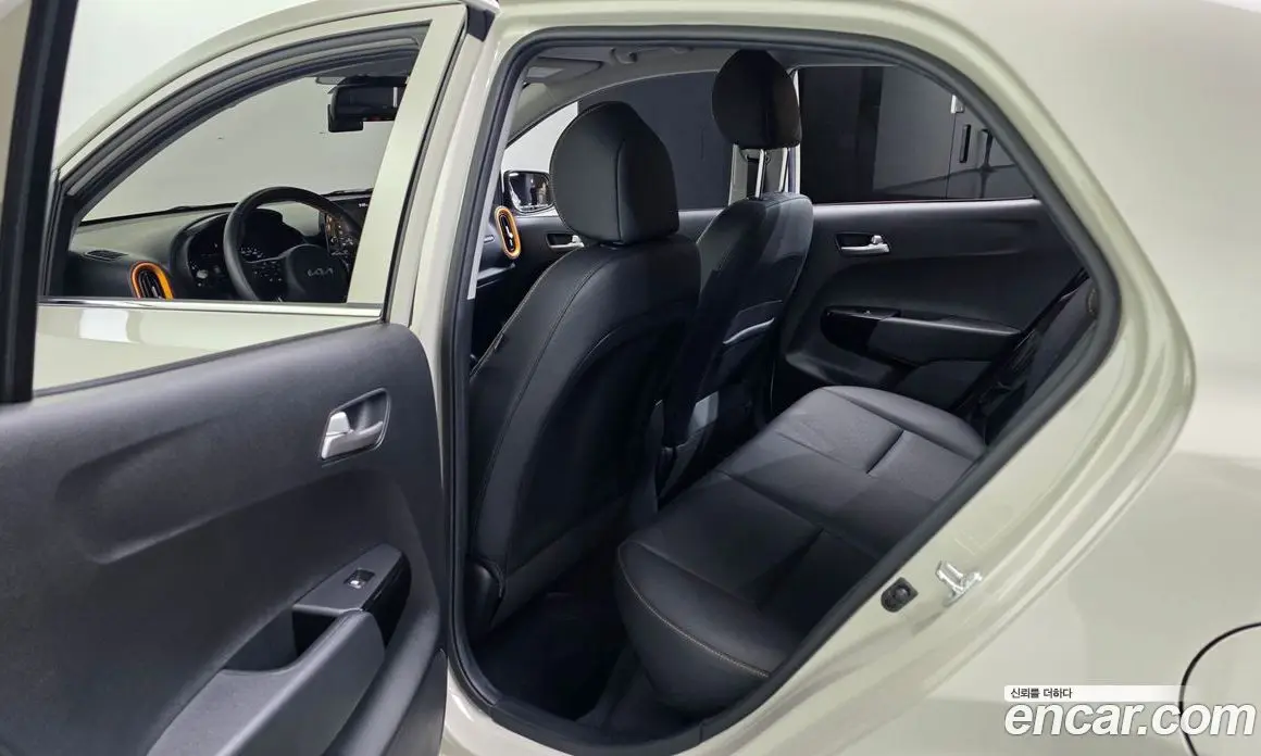 Kia Morning 2023 1.0 автомат (гидро), фото 16