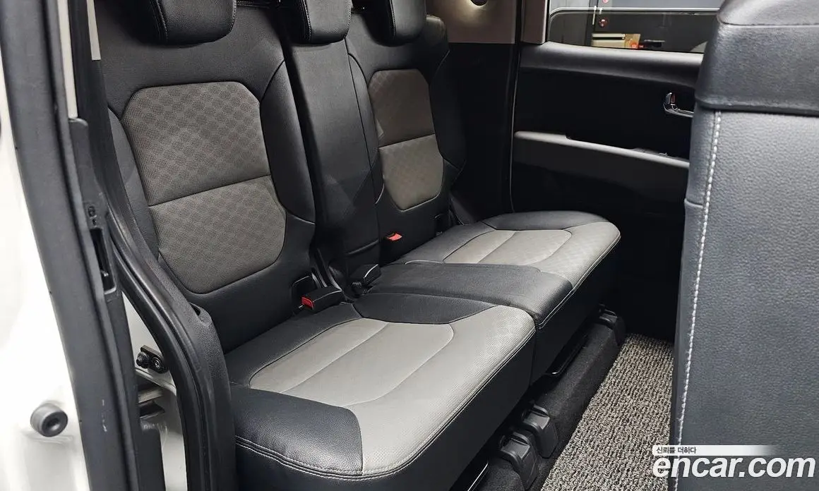 Kia Ray 2019 1.0 автомат (гидро), фото 17