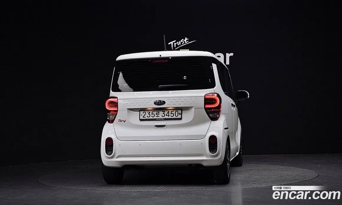 Kia Ray 2019 1.0 автомат (гидро), фото 3