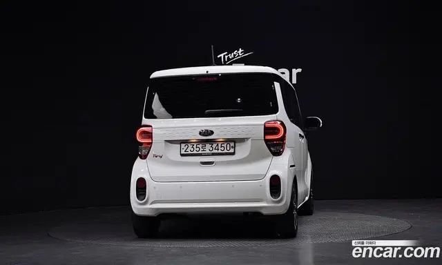 Kia Ray 2019 1.0 автомат (гидро), миниатюра 3