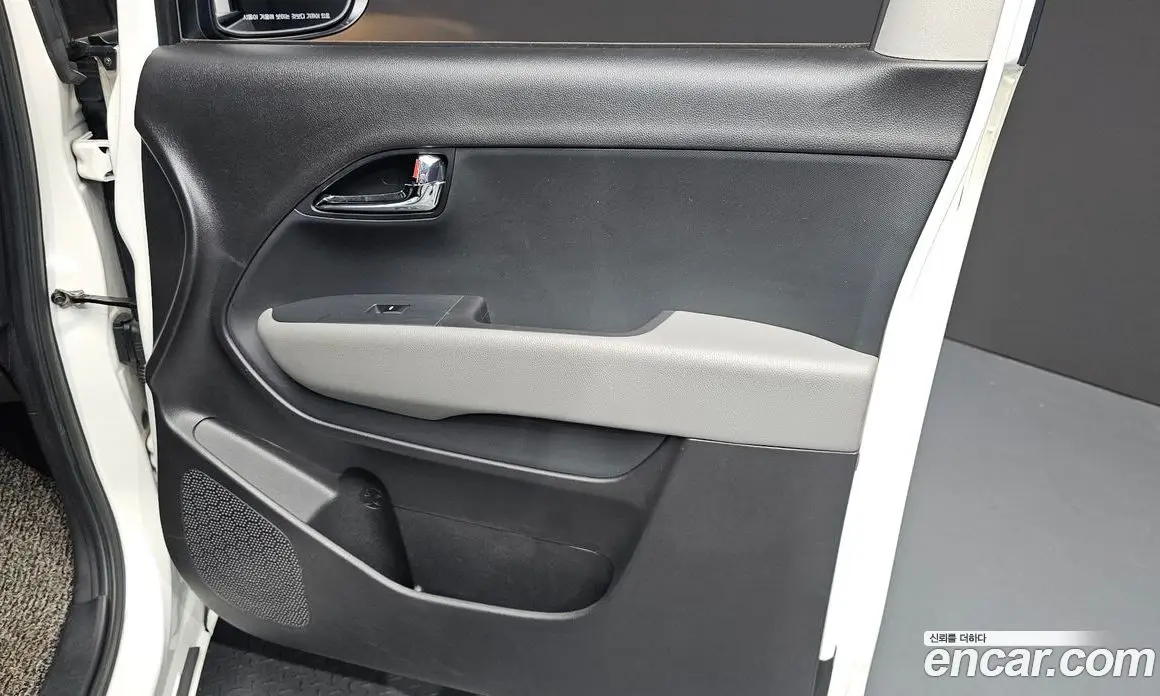 Kia Ray 2019 1.0 автомат (гидро), фото 29