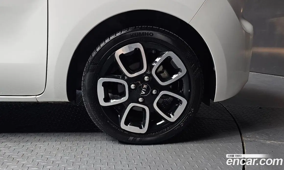Kia Ray 2019 1.0 автомат (гидро), фото 6
