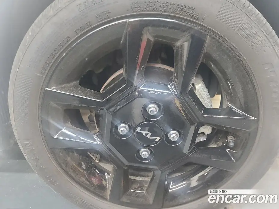 Kia Ray 2023 1.0 автомат (гидро), фото 13