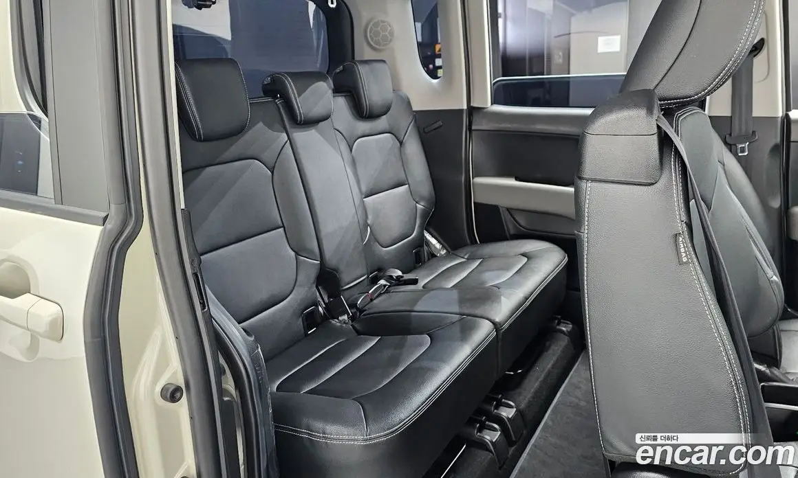 Kia Ray 2024 1.0 автомат (гидро), фото 11