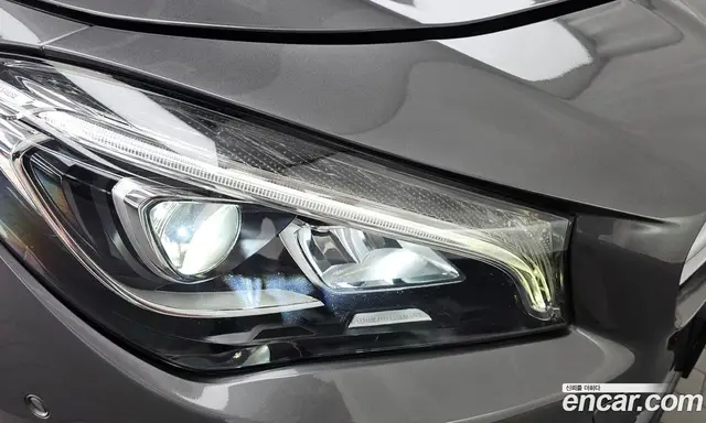 Mercedes-Benz CLA-Class 2018 2.0 автомат (гидро), миниатюра 8