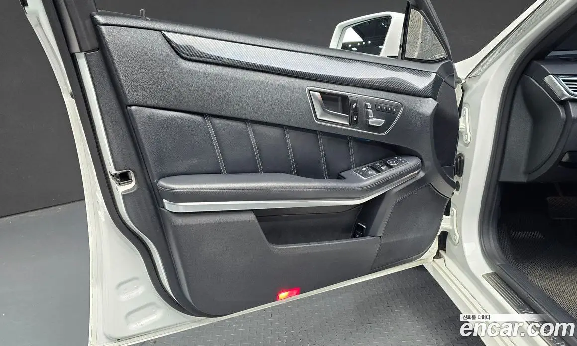 Mercedes-Benz E-Class 2015 3.5 автомат (гидро), фото 13